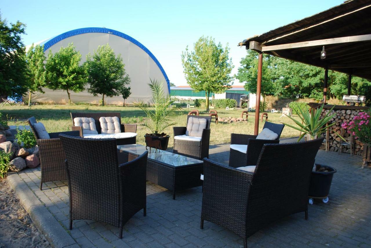 Ferienwohnung Auf Pferdehof Dreetz ภายนอก รูปภาพ